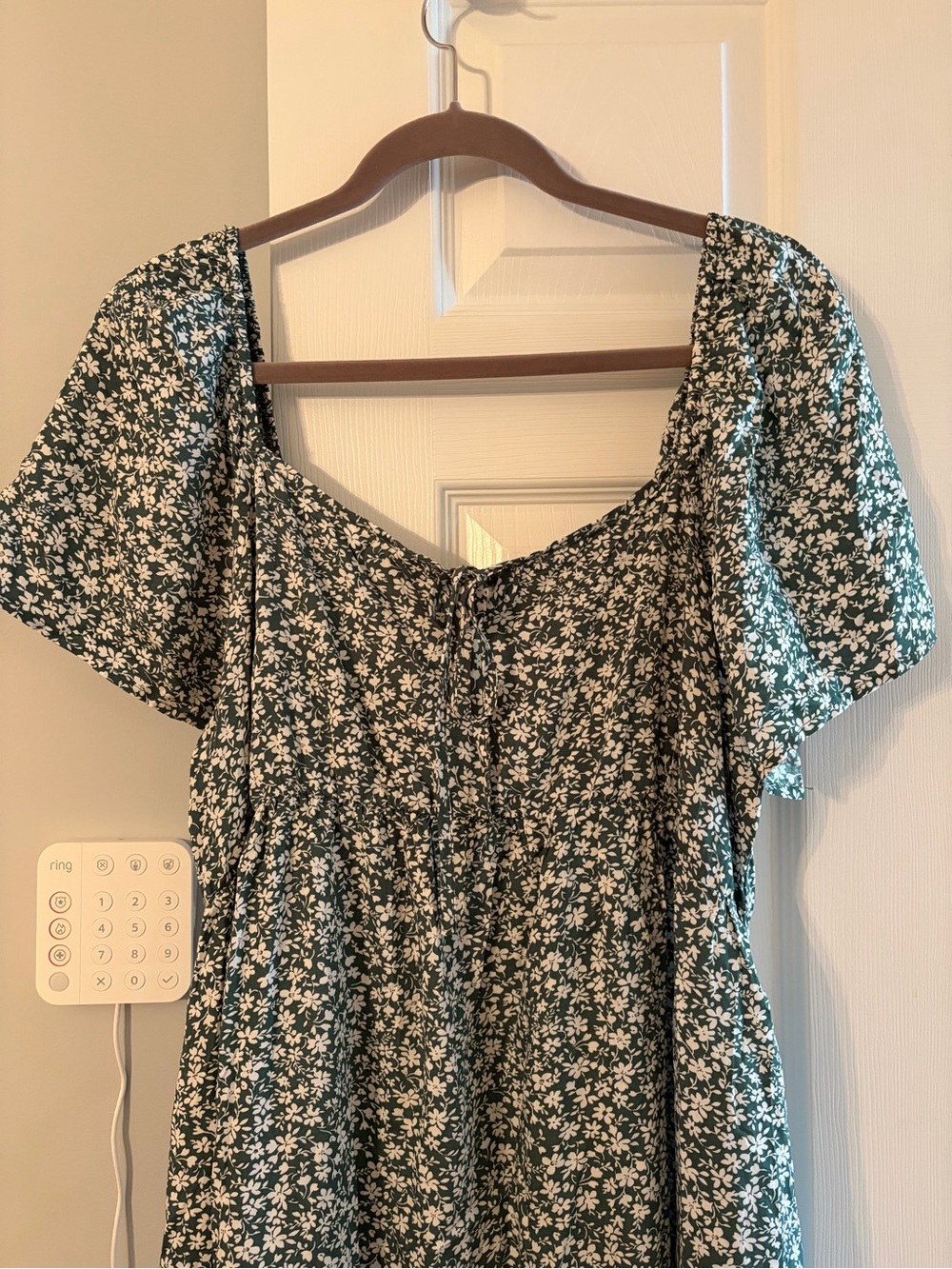 Sage Green Floral Maxi Dress with Short Flutter Sleeves NWT - Picture 3 of 9
